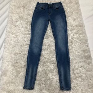 MUDD - High waist skinny jegging